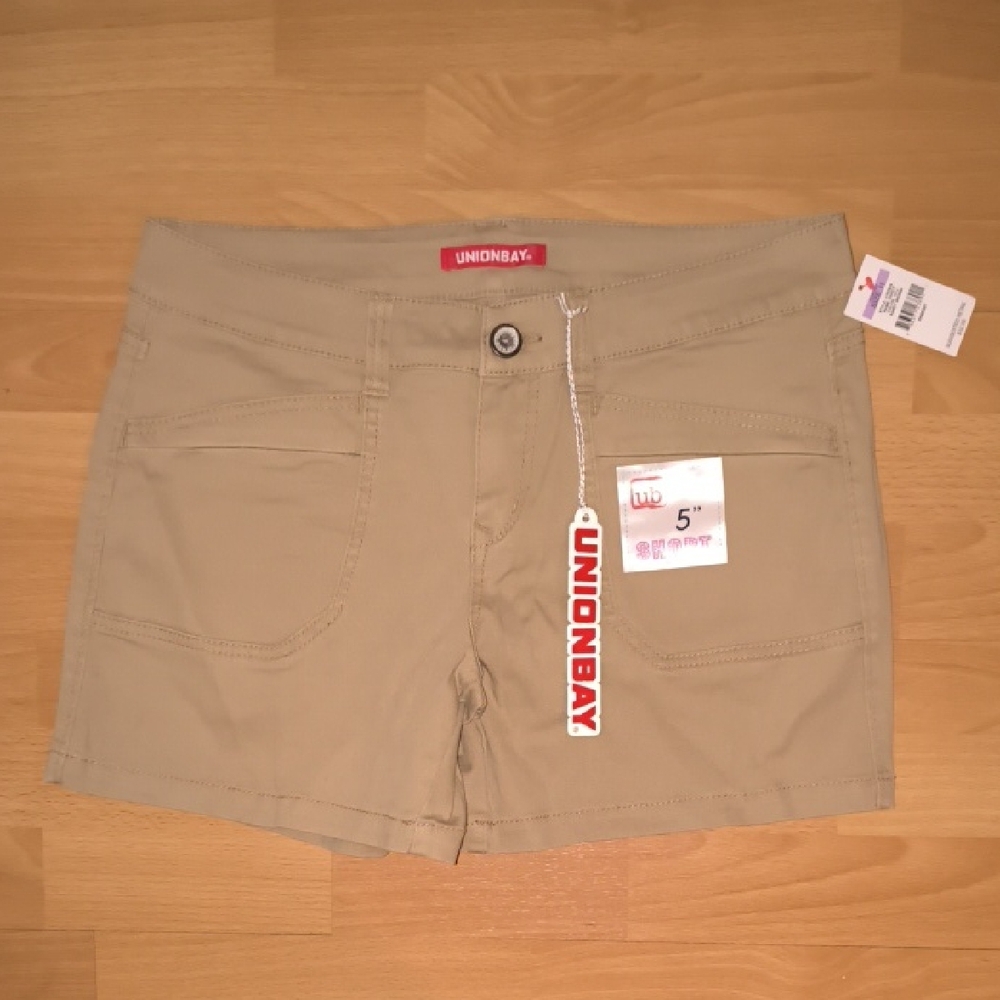 NWT UNIONBAY | Women's Khaki Cargo Shorts